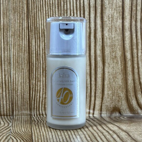 Jafra Royal Jelly Milk Balm 1.7 oz Vintage 1996 Normal‎ To Oily And Oily Skin - Picture 2 of 7